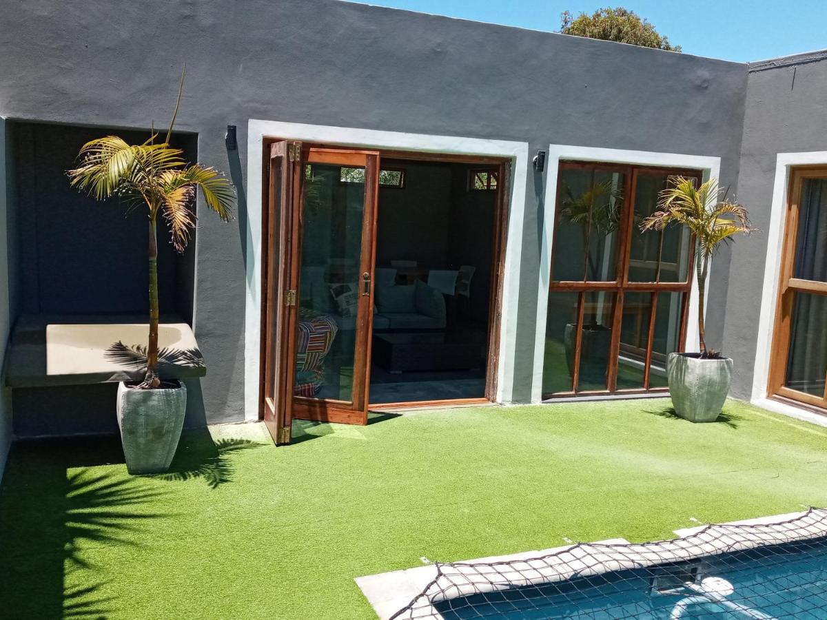 Two Fat Owls Guesthouse George Exterior foto